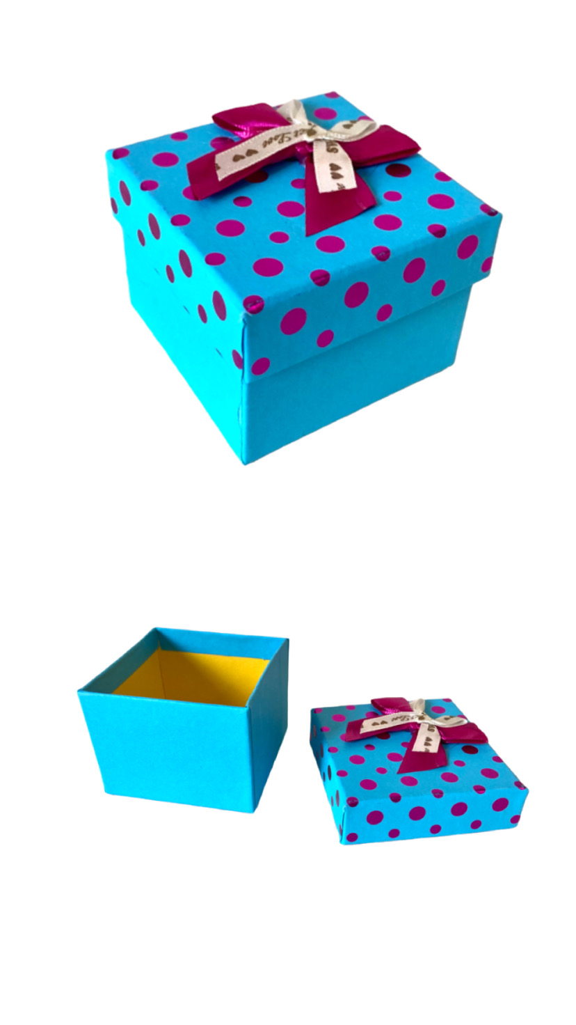 Коробка квадрат с бантом горошек 7*7*6см голубая