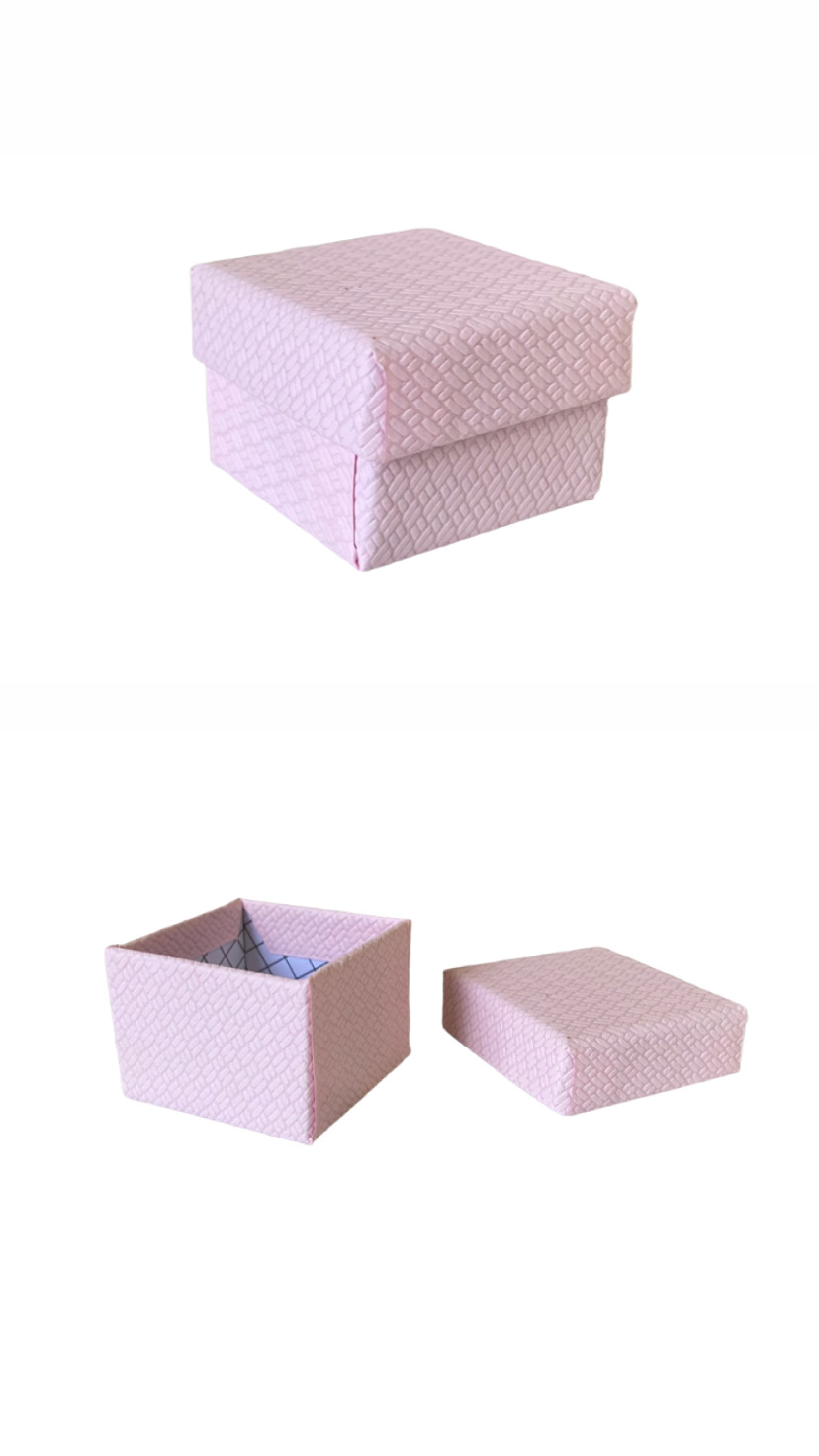 Коробка квадратная мини 5*5*3см Розовая